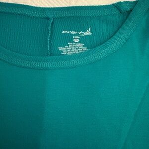 Exertek Vibrant Teal Activewear